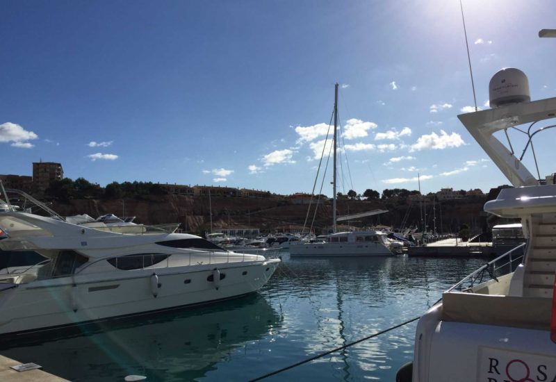 Kurzurlaub auf Mallorca: Segeln und Radfahren. Der Hafen von Can Pastilla ist wirklich einen Besuch wert.