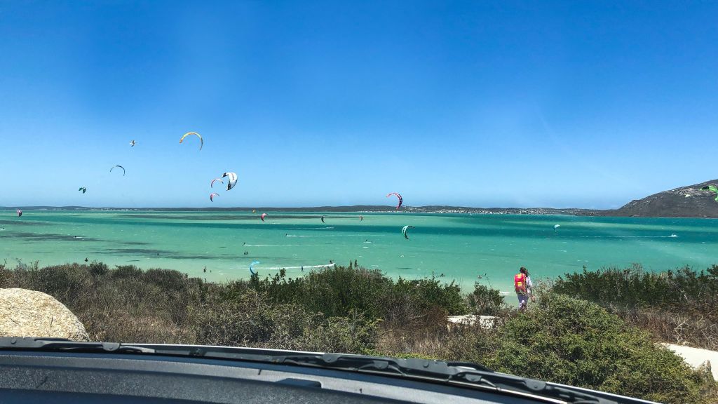 Kitesurfen in Kapstadt, Südafrika